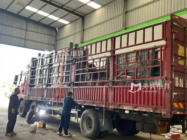 候车亭公交站台